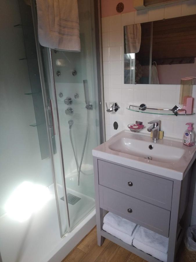 La Longere Des Gillettes Bed & Breakfast Bézenet Dış mekan fotoğraf