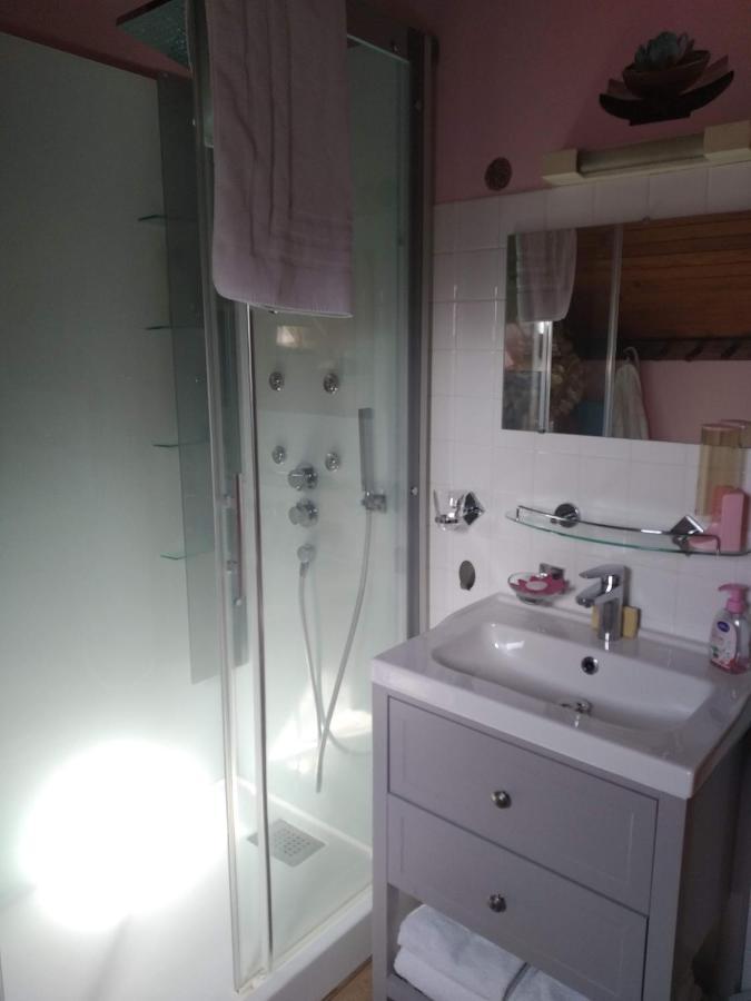 La Longere Des Gillettes Bed & Breakfast Bézenet Dış mekan fotoğraf